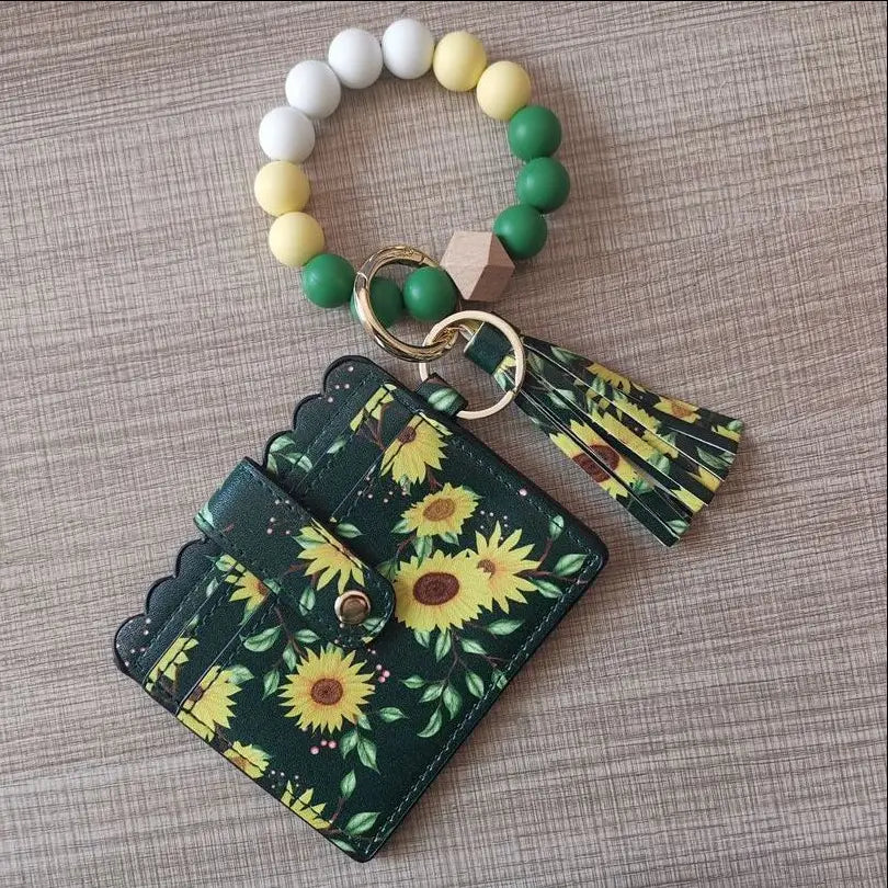 Unisex Leather Card Holder for Fashion Beaded Bracelet and Accessories