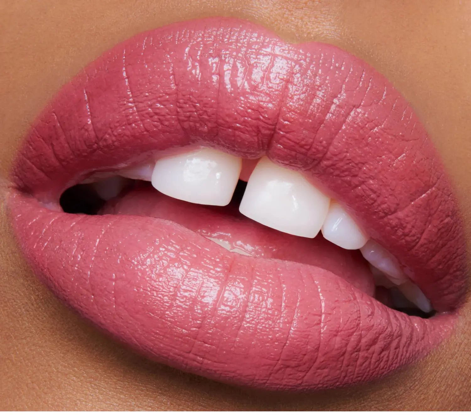 Waterproof 6-Color Lip Gloss Suit with Stain-Free Capsules for Lasting Wear