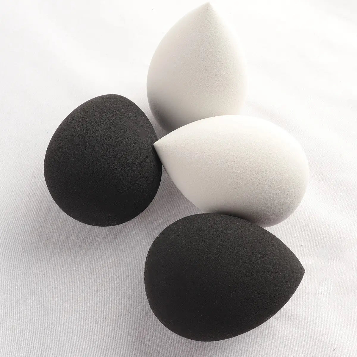 47 Piece Makeup Brush Set with Cosmetic Bag Non-Latex Blenders and Tools