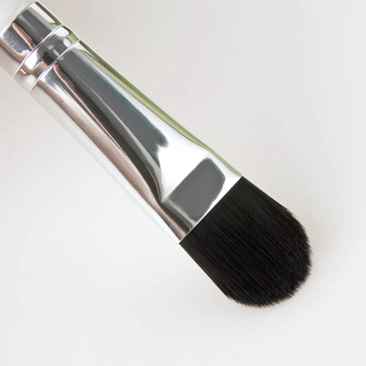 Perie de machiaj cu mâner din lemn lungime de tijă scurtă de 12 cm 2cm 2cm