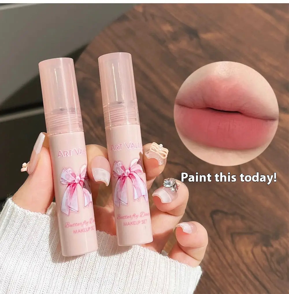 Pink Cosmetic Set with Lip Mud Blush Necklace for Ladies