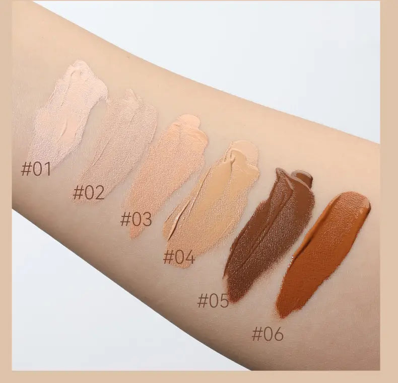 Waterproof Liquid Concealer to Improve Skin Color and Cover Imperfections