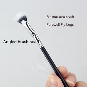 Brosse à mascara en poudre colorée à pois en forme de fan 