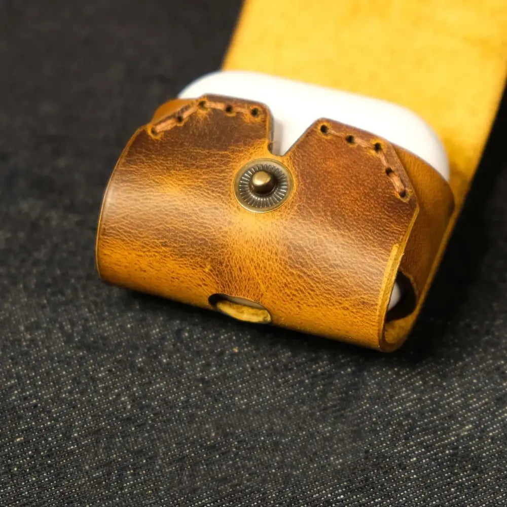 Airpods Pro Handmade Leather Case Brown for United States and CHF Customers - Upgrade Your AirPods with Chic united