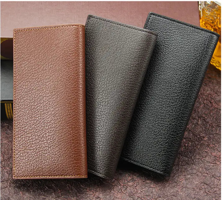 Men’s Leather Wallet with Magnetic Buckle and RFID Storage for the United States