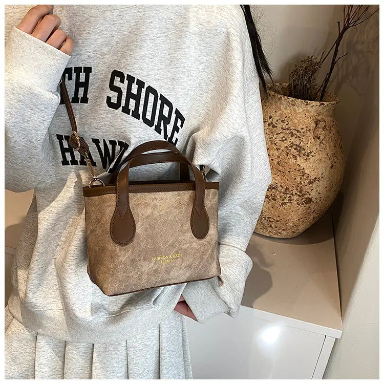 Medium PU axelväska för kvinnor svartbrun med intern mobiltelefonficka