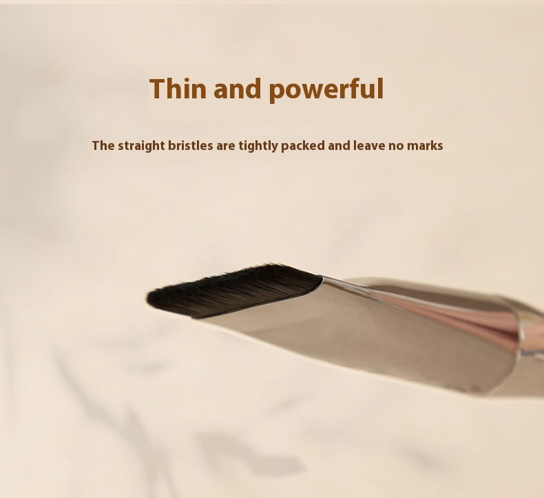 Powder Foundation Brush Set with Synthetic Fibers and Protective Bag