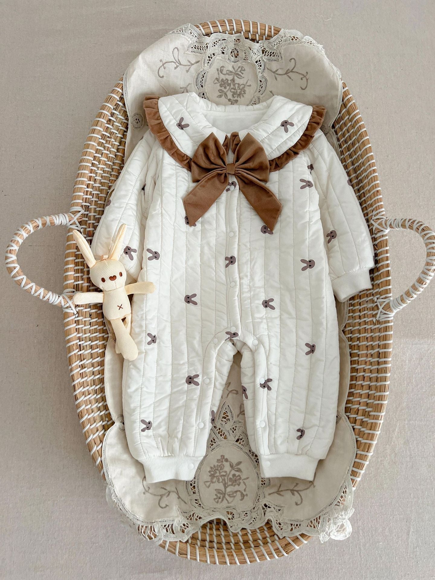 Baby And Infant Winter Clothes Quilted Jumpsuit Baby Girl Cute Super Cute Romper Newborn Korean Style Bow Romper - Cute