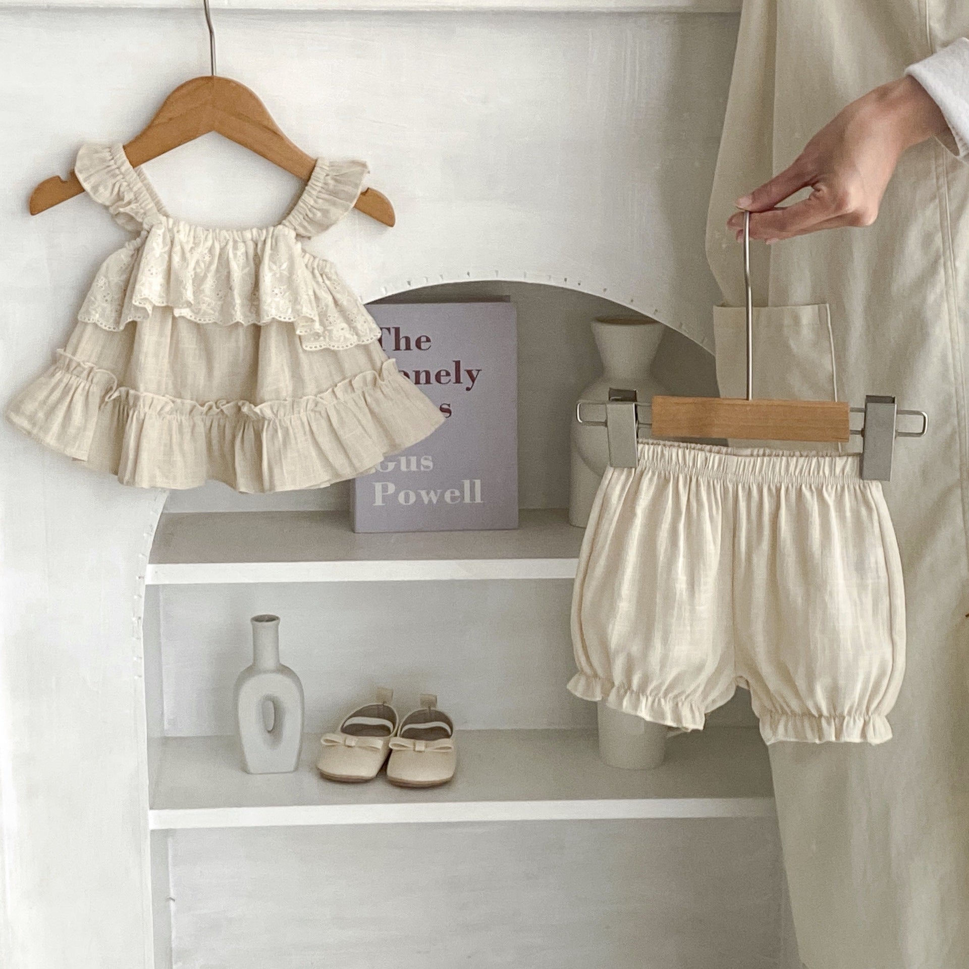 Baby Girl Sweet Flying Sleeve Suspender Top Solid Color Shorts Two-piece Suit - Tiny Trendsetter’s Flying Sleeve