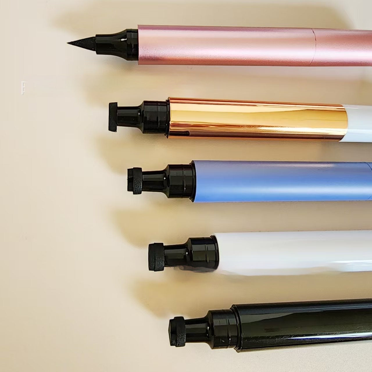 Bar Seal Eyeliner Waterproof Smudgeproof Matte and Metallic Long Lasting - Gold Teleplus Store bar seal eyeliner gold