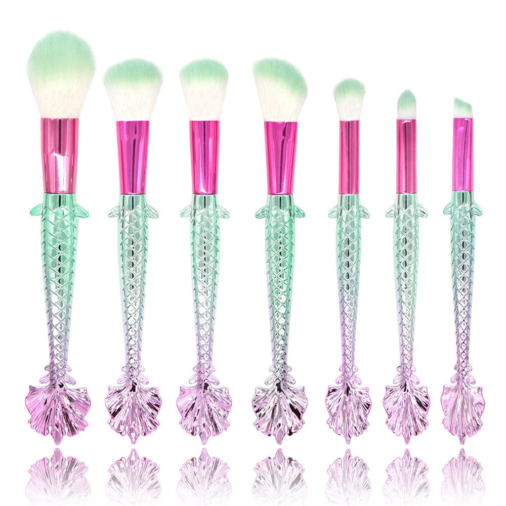 Makeup Brush Set with 7 Rayon Brushes and Plastic Handles for United States - Transform Your Look Length Specs united