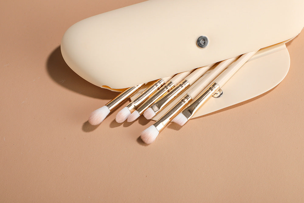 Beige Makeup Brush with Synthetic Fluff for Soft Precise Application - beige makeup brushes synthetic fluff beauty