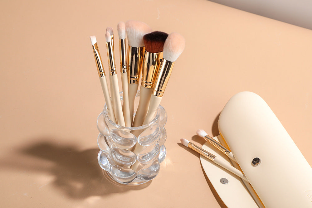 Beige Makeup Brush with Synthetic Fluff for Soft Precise Application - beige makeup brushes synthetic fluff beauty