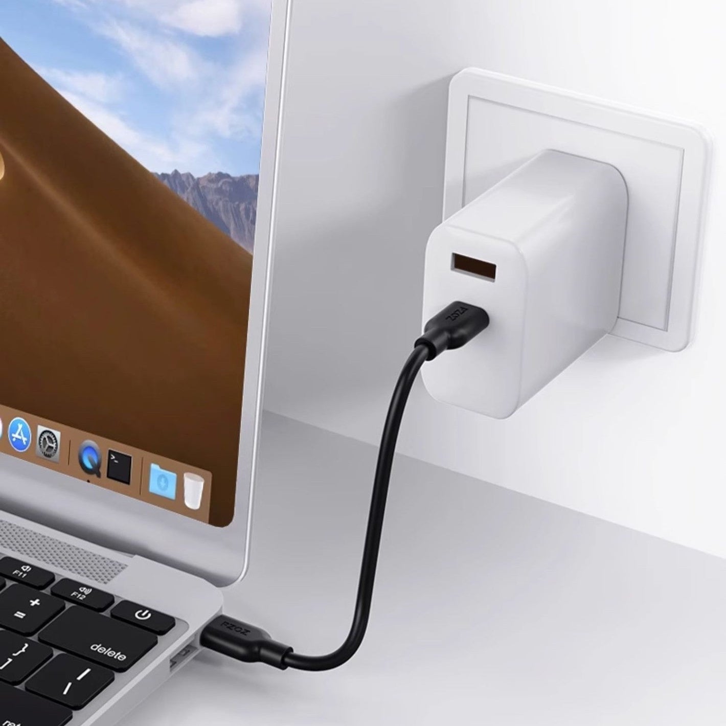 Black Card Holder with Wireless Charger for United States and CHF Payments - Charge Your Watch in Style This united