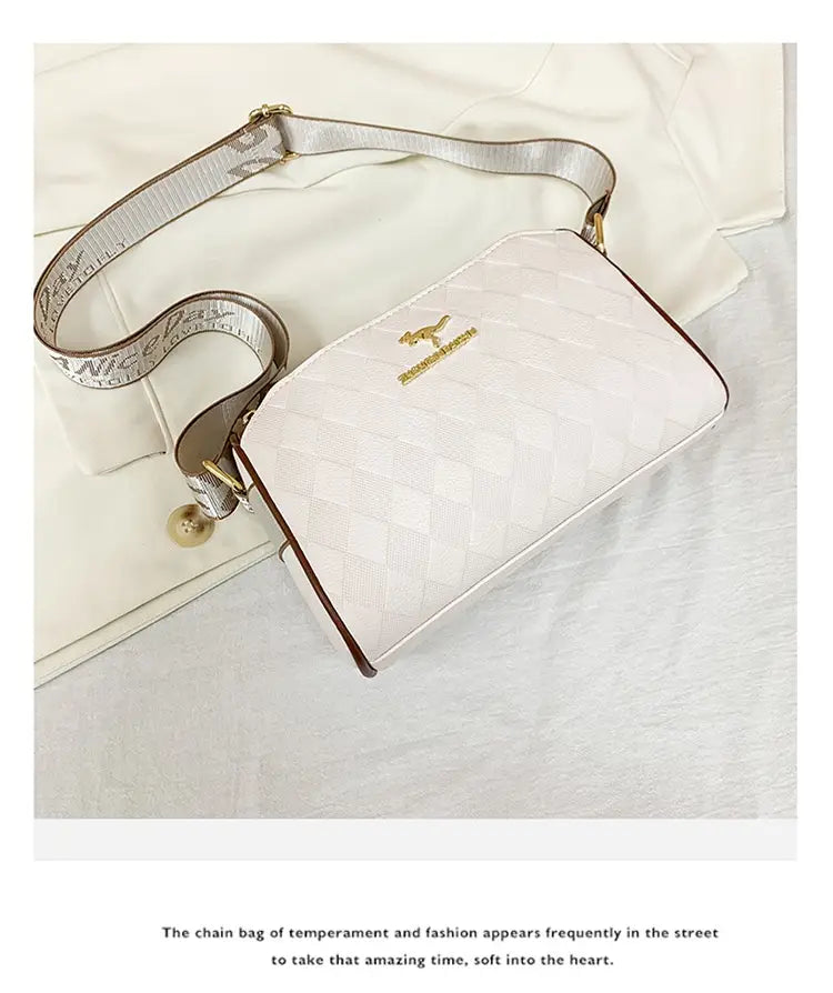 Chessboard Plaid Bag with Wide Shoulder Strap and Multiple Storage Pockets