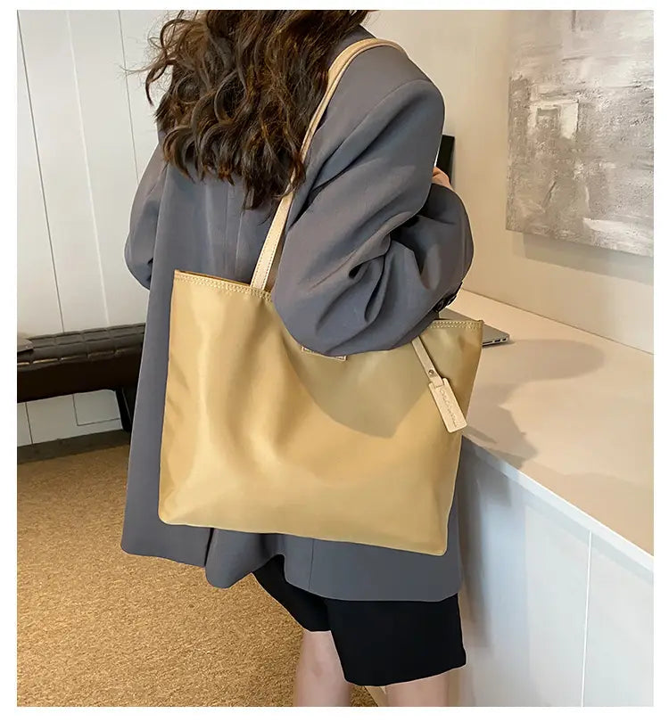 Sac à bandoulière de voyage en tissu Oxford avec poches à fermeture éclair et support de téléphone portable