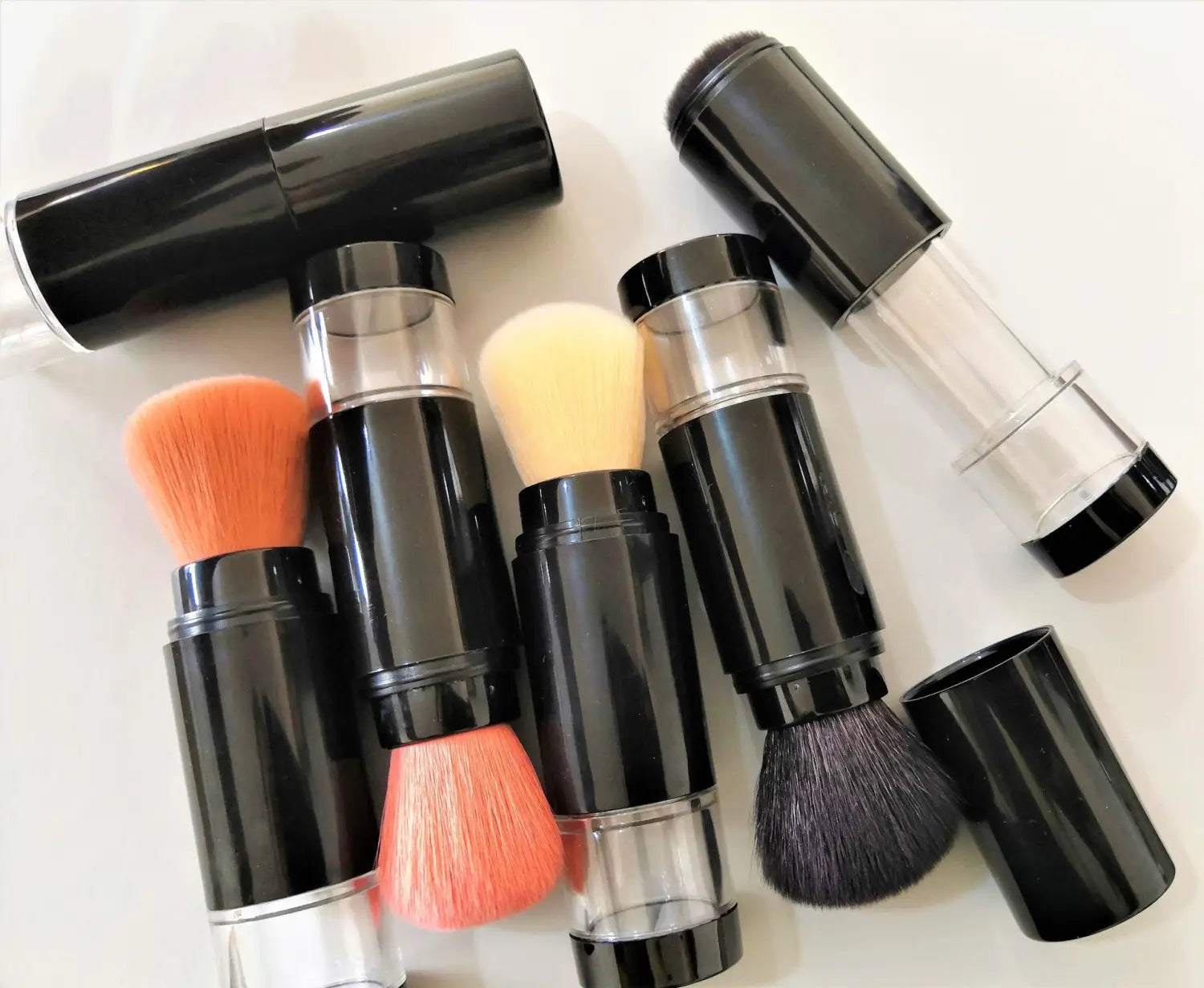 Multifunctional Makeup Brush with Fine Light Peak Wool for Precise Application