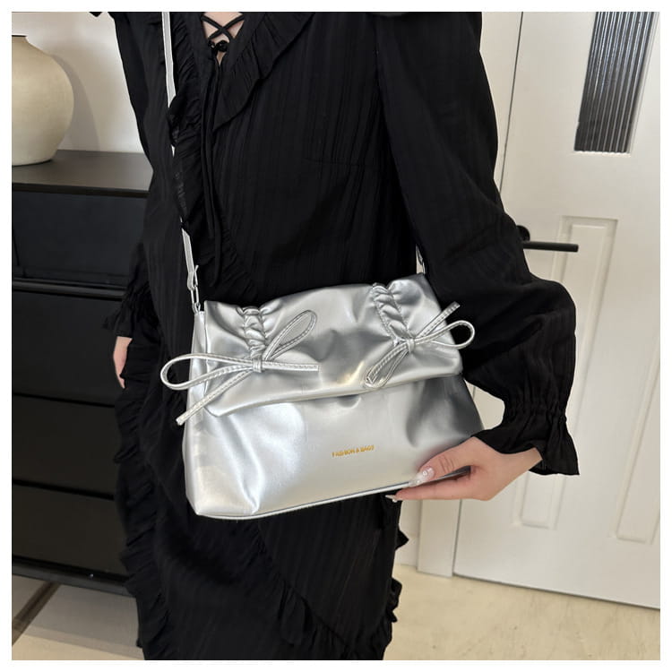 Sac à bandoulière en cuir PU avec plusieurs poches pour femmes et filles