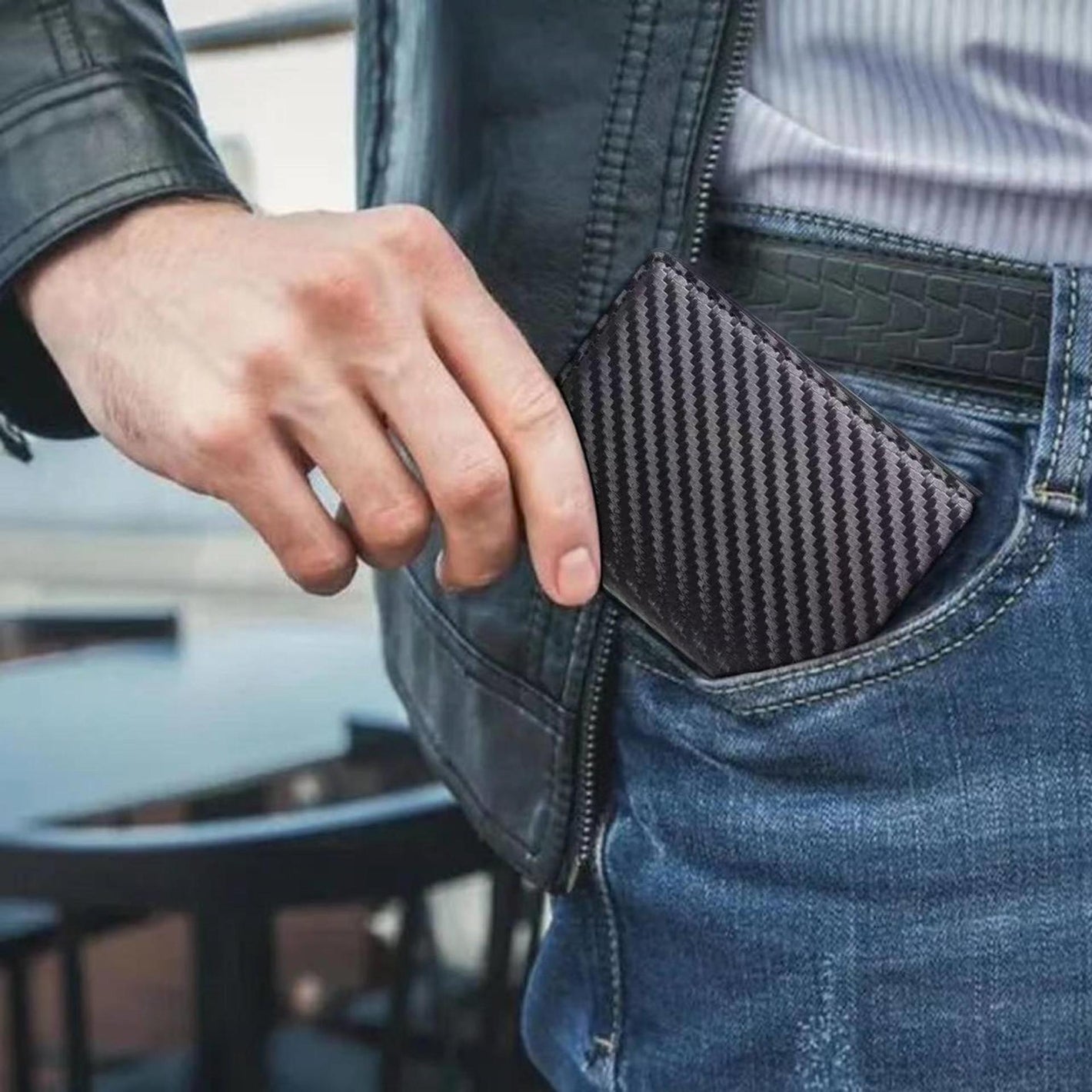 Full Inspection Anti-theft Swiping Men’s Wallet - Steal Your Style with Carbon Fiber Anti-Theft Wallet