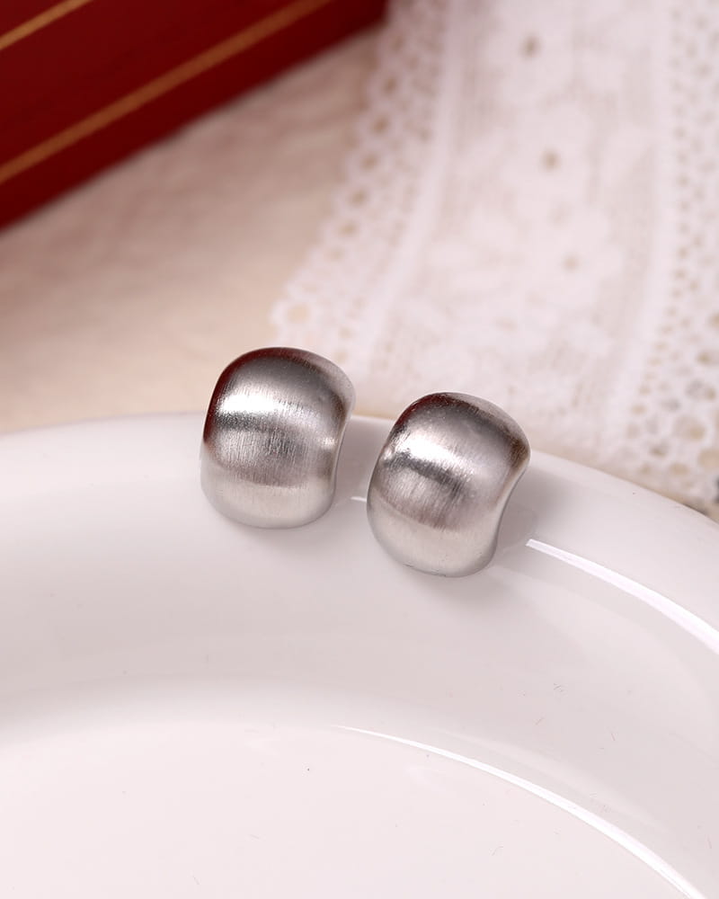 Small C- Shaped Brushed Minimalist Silver Stud Earrings