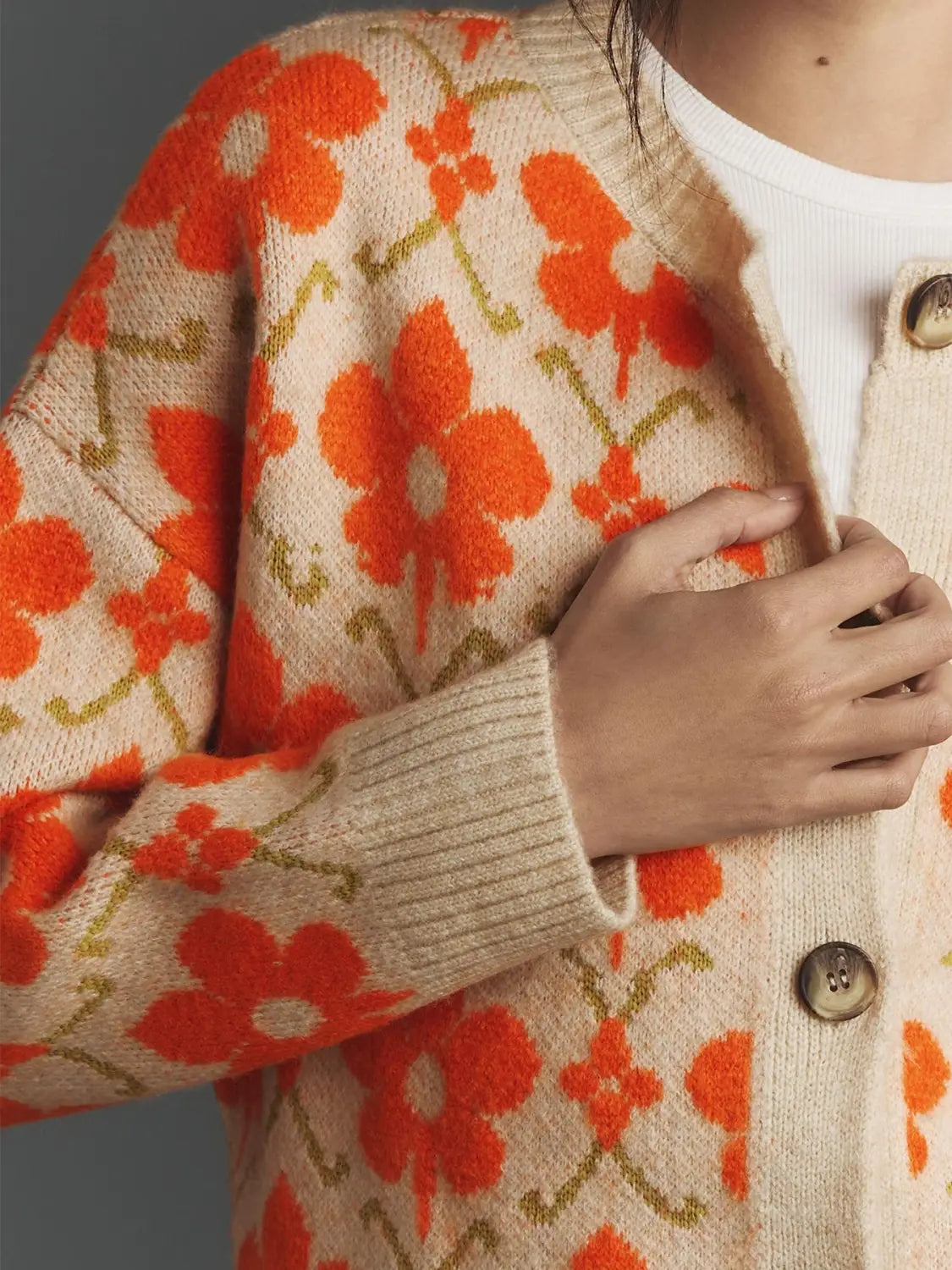 Floral Apricot Jacquard Cardigan Womens Viscose Knit Street Fashion Sweater