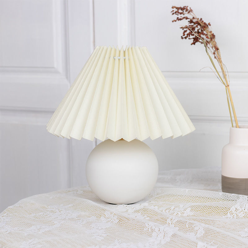 Ceramic Pleated Table Lamp Nordic Bedside Creative Night Light - Teleplus pleated table lamp nordic bedside ceramic