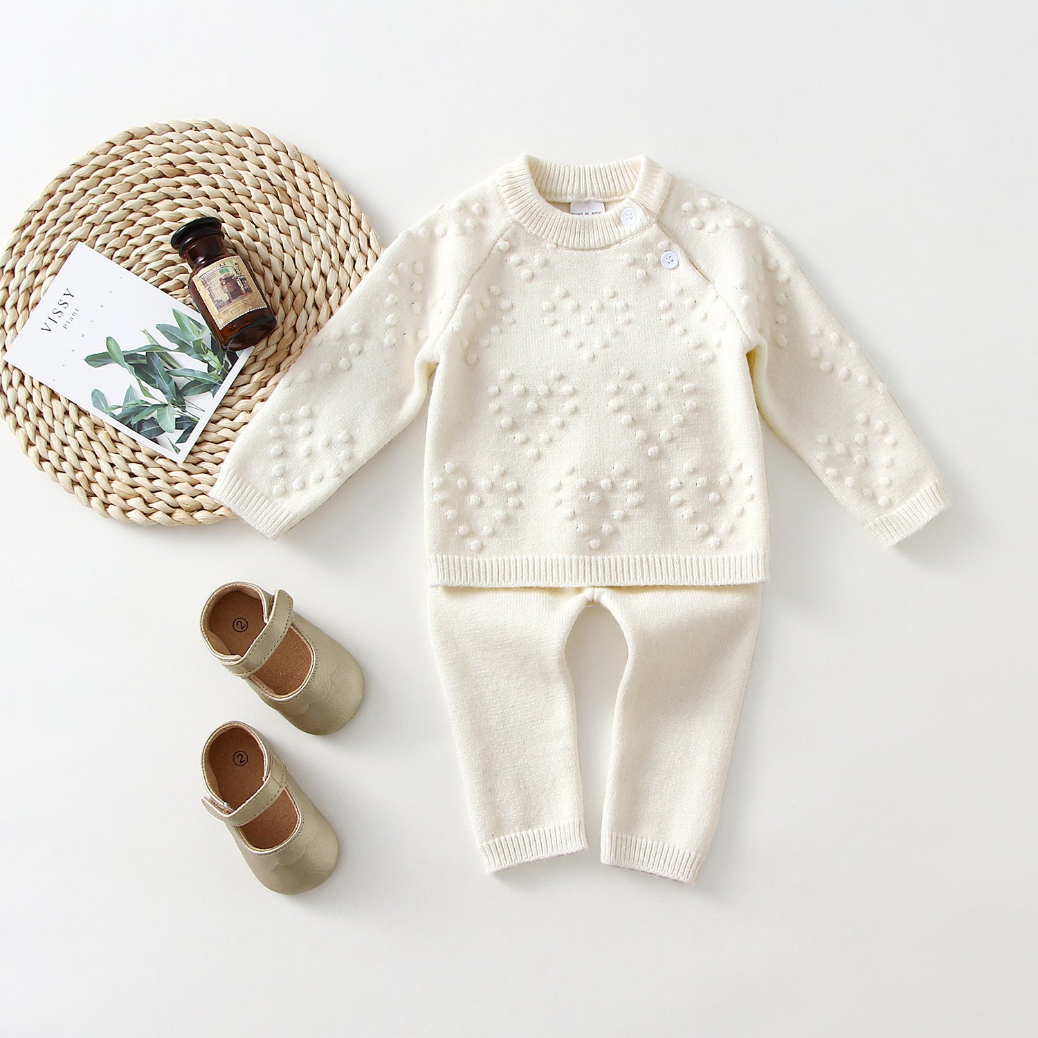 Children’s Knitted Love Solid Color Sweater And Pants Set - Knitted Love Pants Set for Tiny Trendsetters