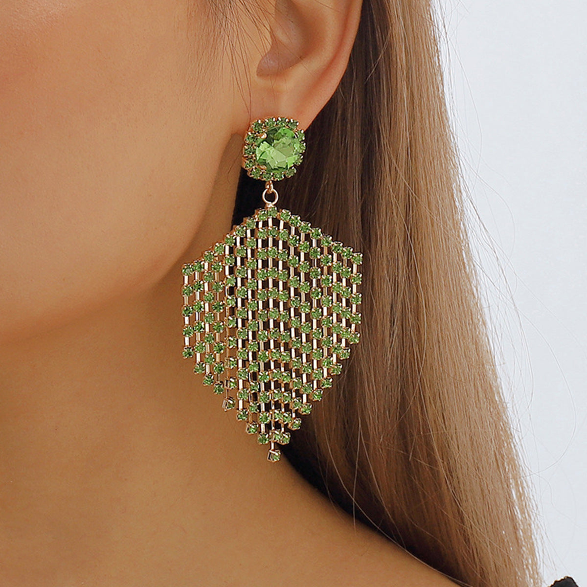 Electroplated Gold and White Claw Chain Earrings with Geometric Design - That Swing Like Your Ex’s Drama united states