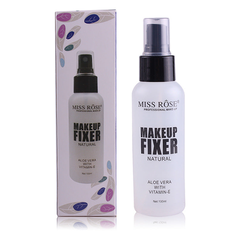 Clear makeup setting spray - Hold Your Face in Place with Makeup Setting Spray