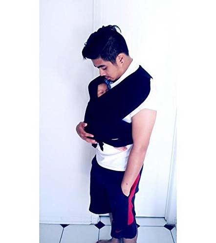 Comfortable baby sling carrier - Snuggle Up in Style with Our Comfy Baby Sling