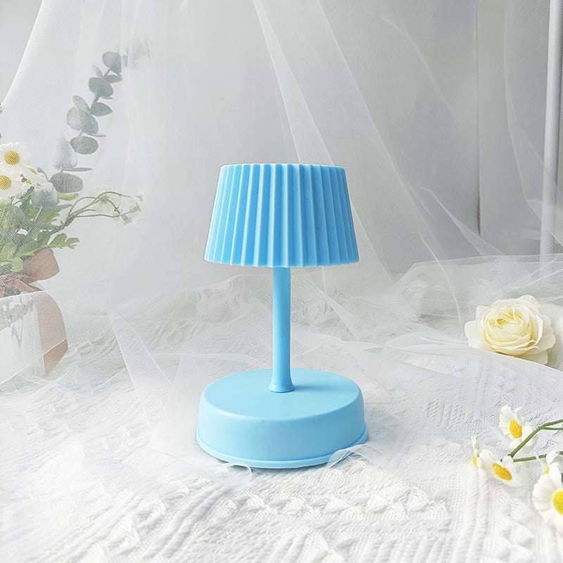 Cozy European Retro Music Night Light for Kids with Colorful LED Design - Teleplus cozy european retro music mini