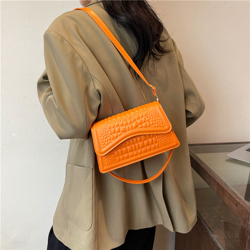 Crocodile Pattern PU Leather Handbag Medium Hard Shoulder Tote with Phone Pocket - Bag