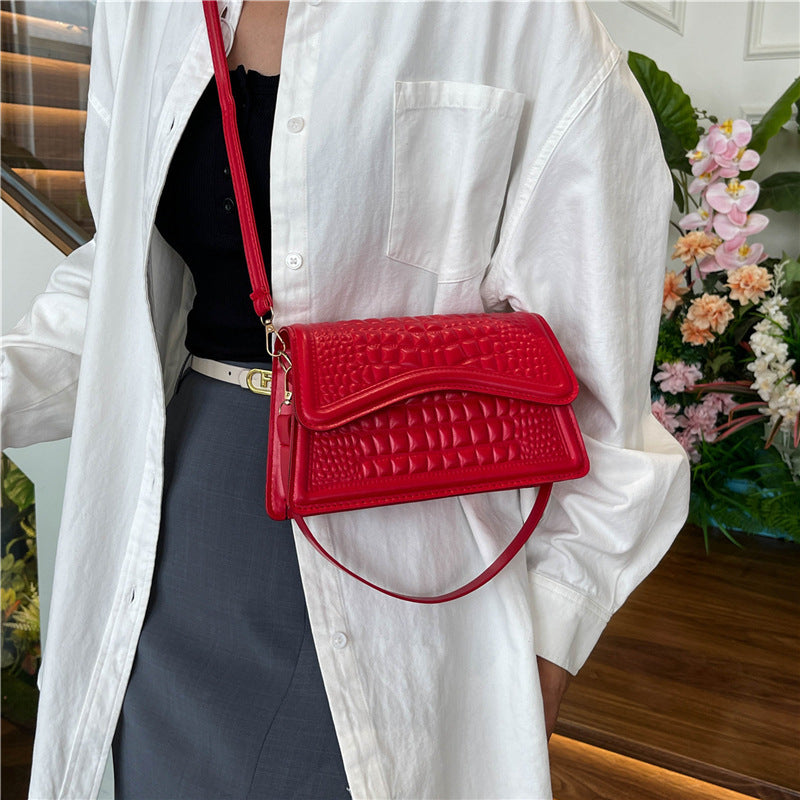 Crocodile Pattern PU Leather Handbag Medium Hard Shoulder Tote with Phone Pocket - Bag