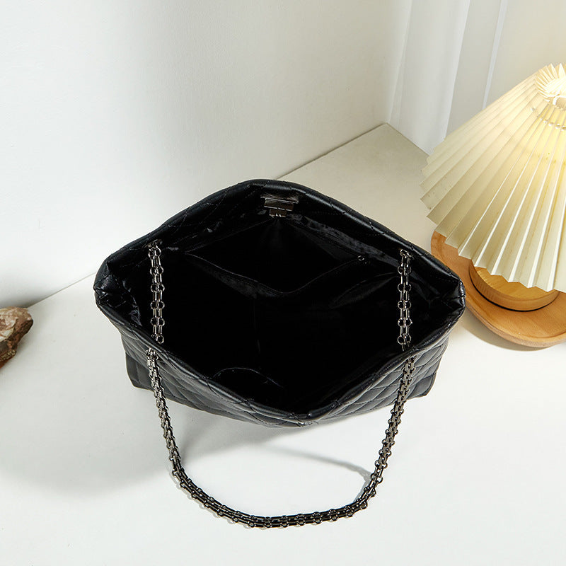 Crossbody Bag Fashion with Diamond Chain Portable and Multiple Compartments - Teleplus crossbody bag fashion diamond