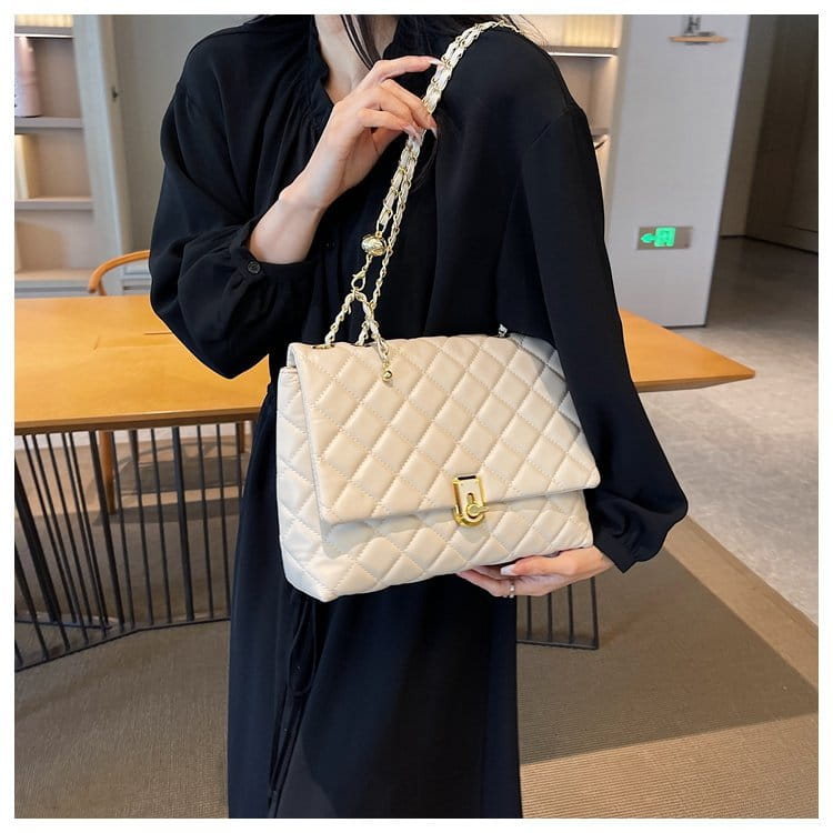 Large Capacity Shoulder Bag in Black or White with Diamond Embroidery Thread