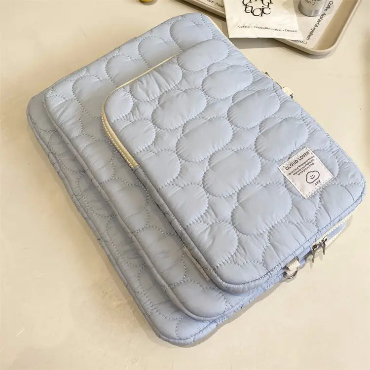 Mânecă de laptop alb și albastru pentru femei pentru calculatoare de 11 până la 15,6 inci