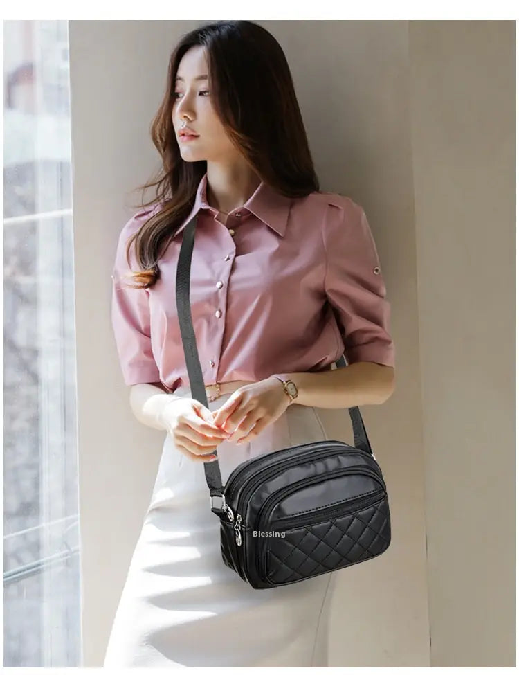 Fashion Crossbody Small Bag with Rhombus Design and Black PU Material