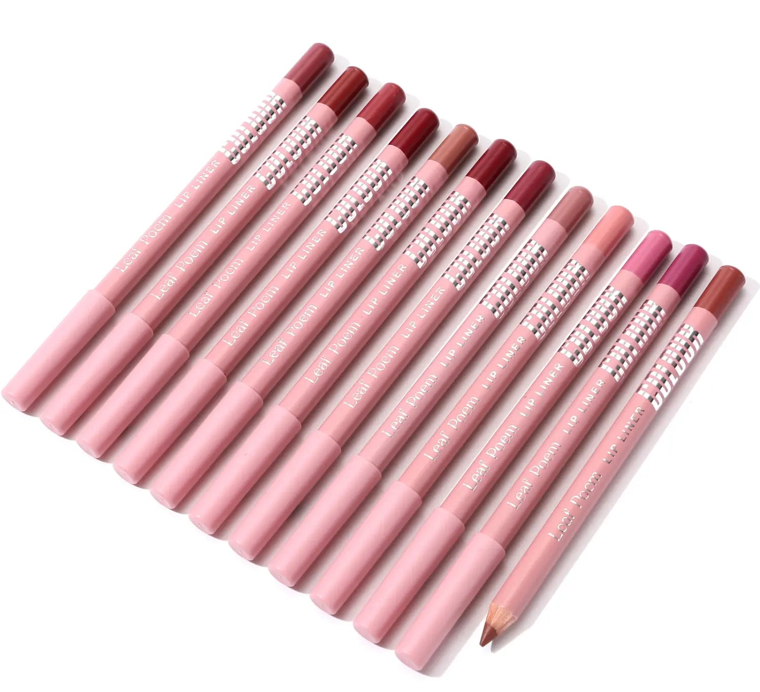 Single Lip Liner for Matte Lipstick and Color Enhancement