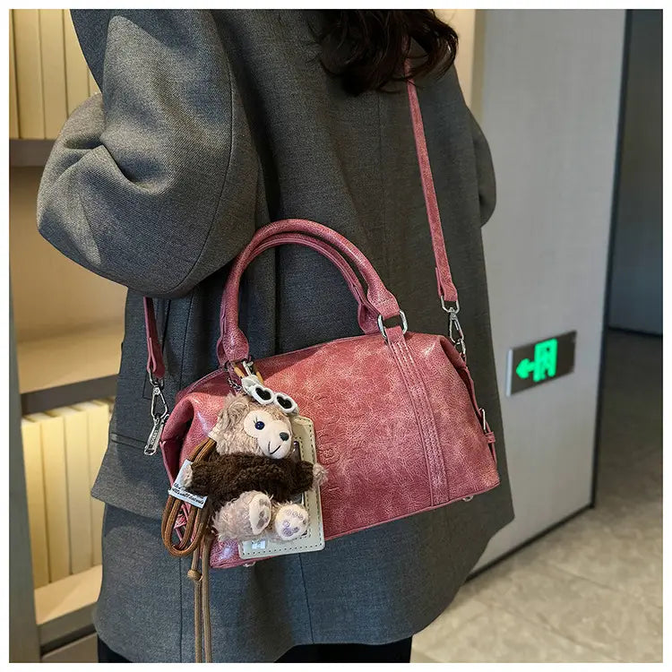 Borsa a tracolla a tracolla in pelle morbida con cerniera per donna