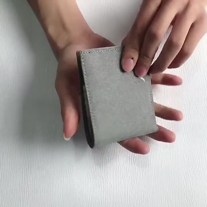 Retro Solid Money Clip Wallet with ID Card Slot for United States and CHF