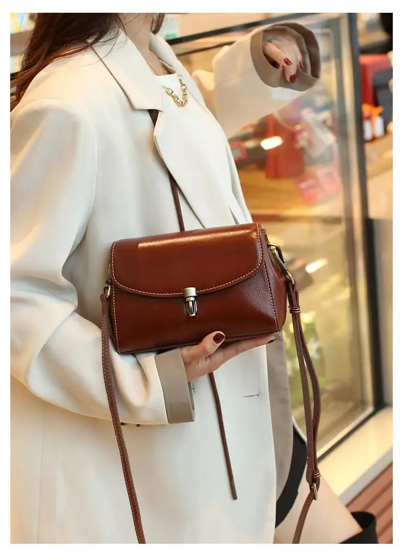 Exquisite Cowhide Small Square Bag with Internal Zipper in Stylish Simple Design