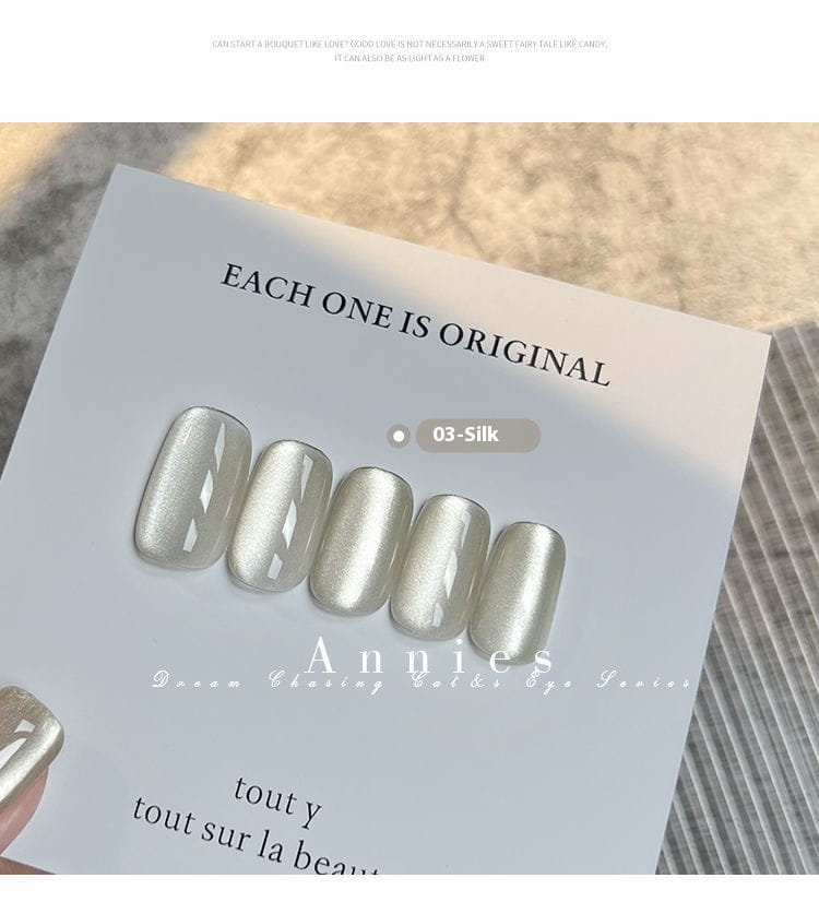 Micro Glass Beads for Eye Gel Nail and Polish Enhancements