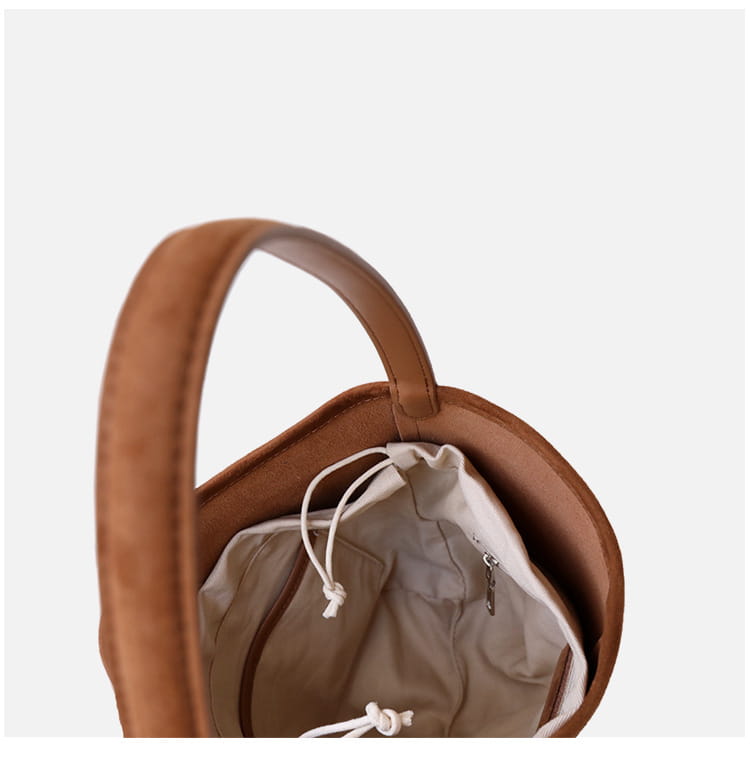 Large Capacity Suede Cowhide Bucket Bag in Genuine Leather for Daily