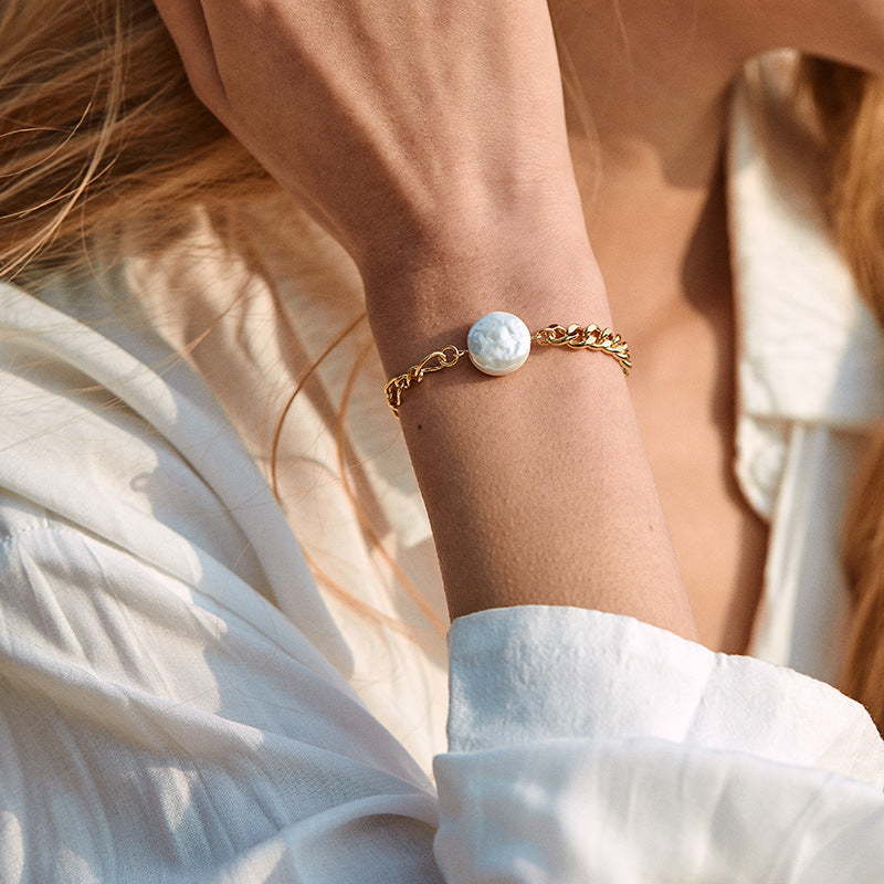 Electroplating Shell Pearls Bracelet with Irregular and Pearl Stitching - irregular shell pearls bracelet pearl