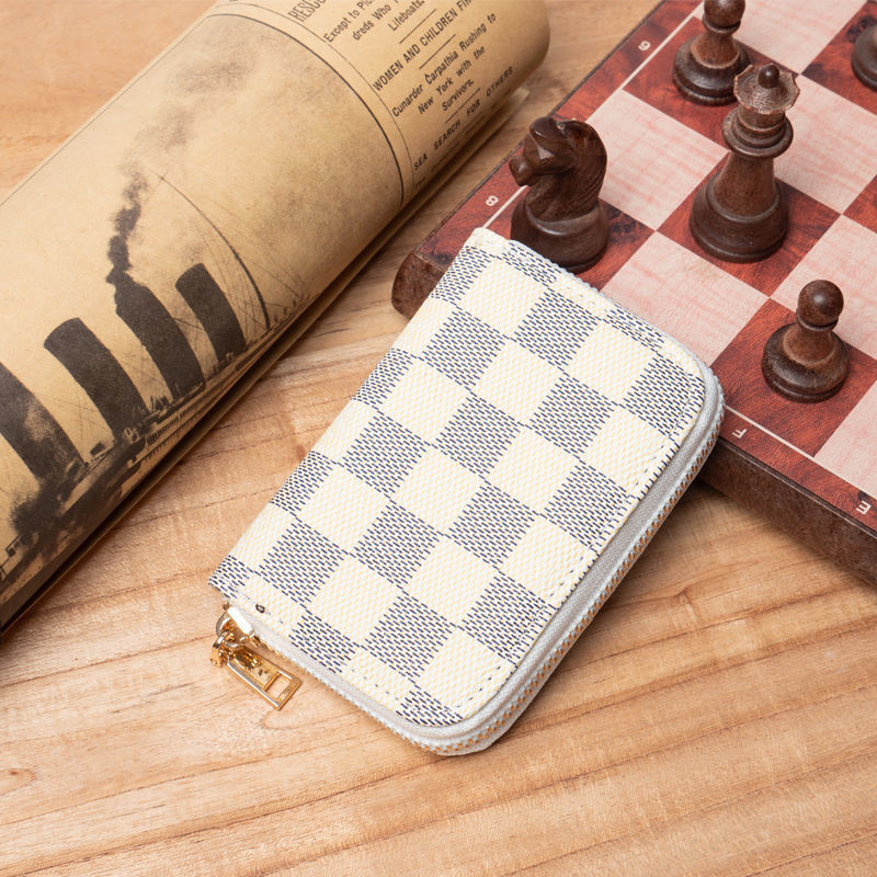 European American Leather Credit Card Cover with Anti-Theft and Degaussing Features - Purse for Hot Item Lovers credit