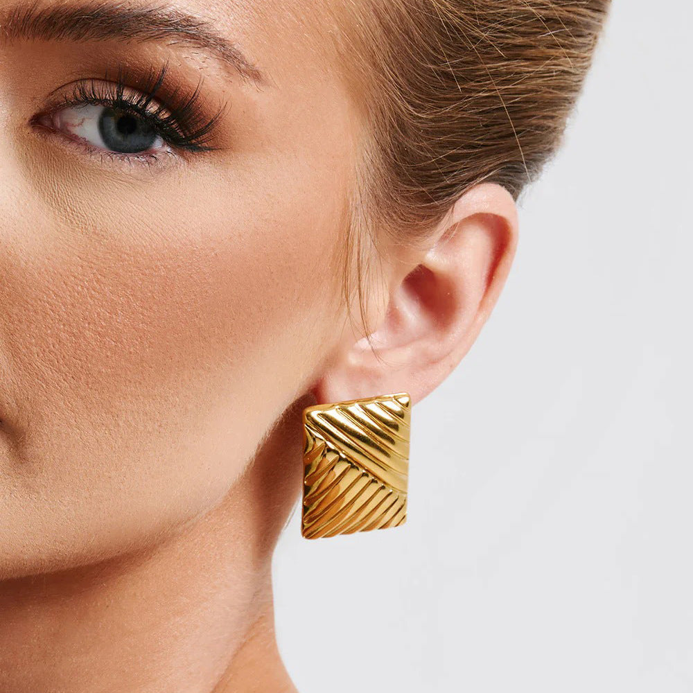 Electroplated Gold and Silver Stainless Steel Jewelry for Women in United States - Eye-Catching Studs with Physical