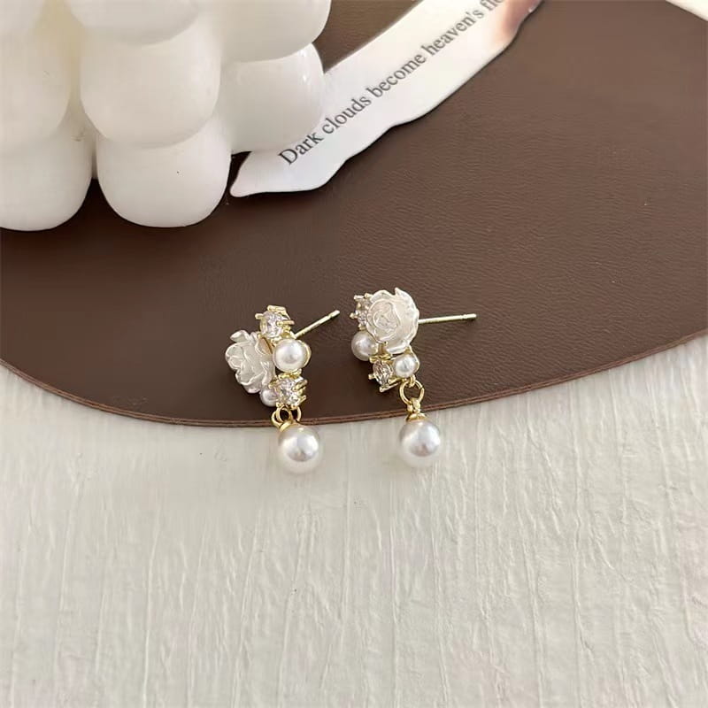 Camellia Pearl Zircon Small Eardrops Earrings Fashion