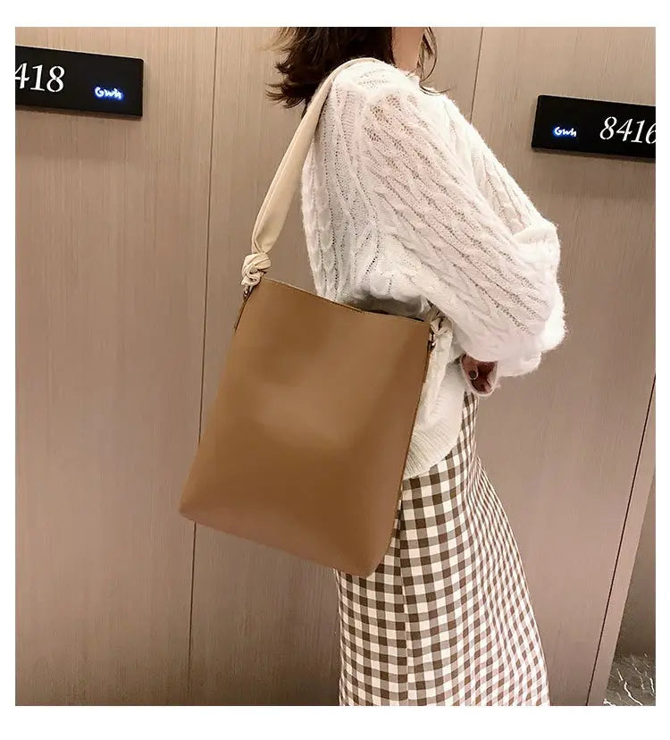 Large Capacity Tote Bag Korean Style with Multiple Pockets for Daily