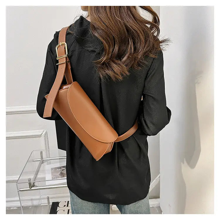 Milky White Cylinder Pu axelväska Justerbar remmulti-färghandväska