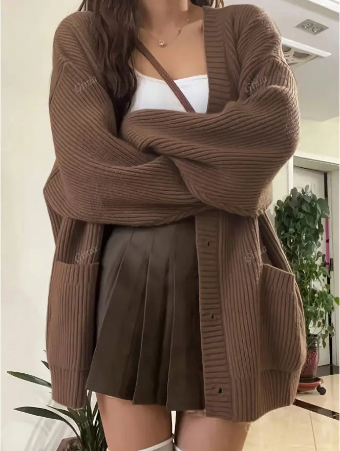 Barr ócáideach muinchille gearr poileistir do mhéideanna ban go dtí léine éadrom 3xl